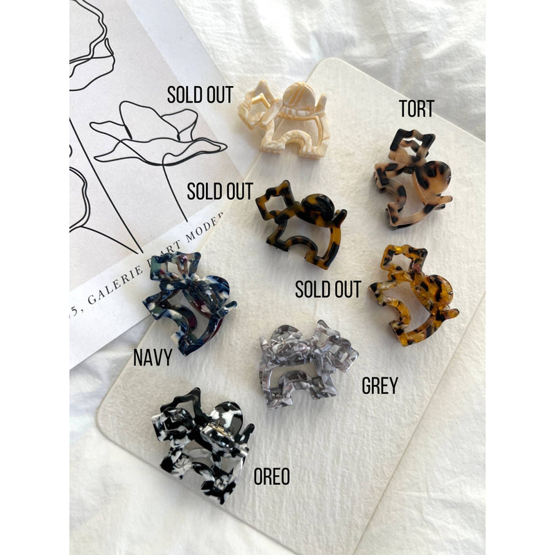 Acetate Dog Shaped Hair Clip - COVIA: OREO / ONE SIZE