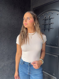 Sadie & Sage Ronan Fitted Crop Tee - Cream