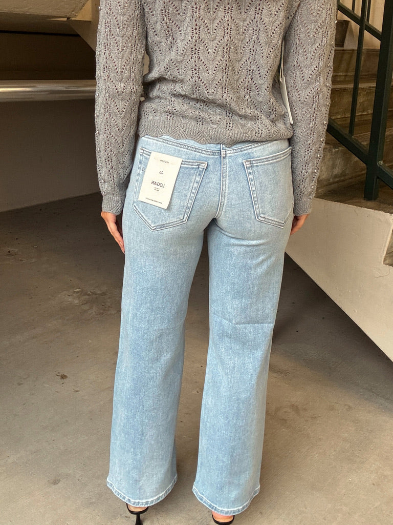 HIDDEN Logan Mid Rise Dad Jean - Light Wash