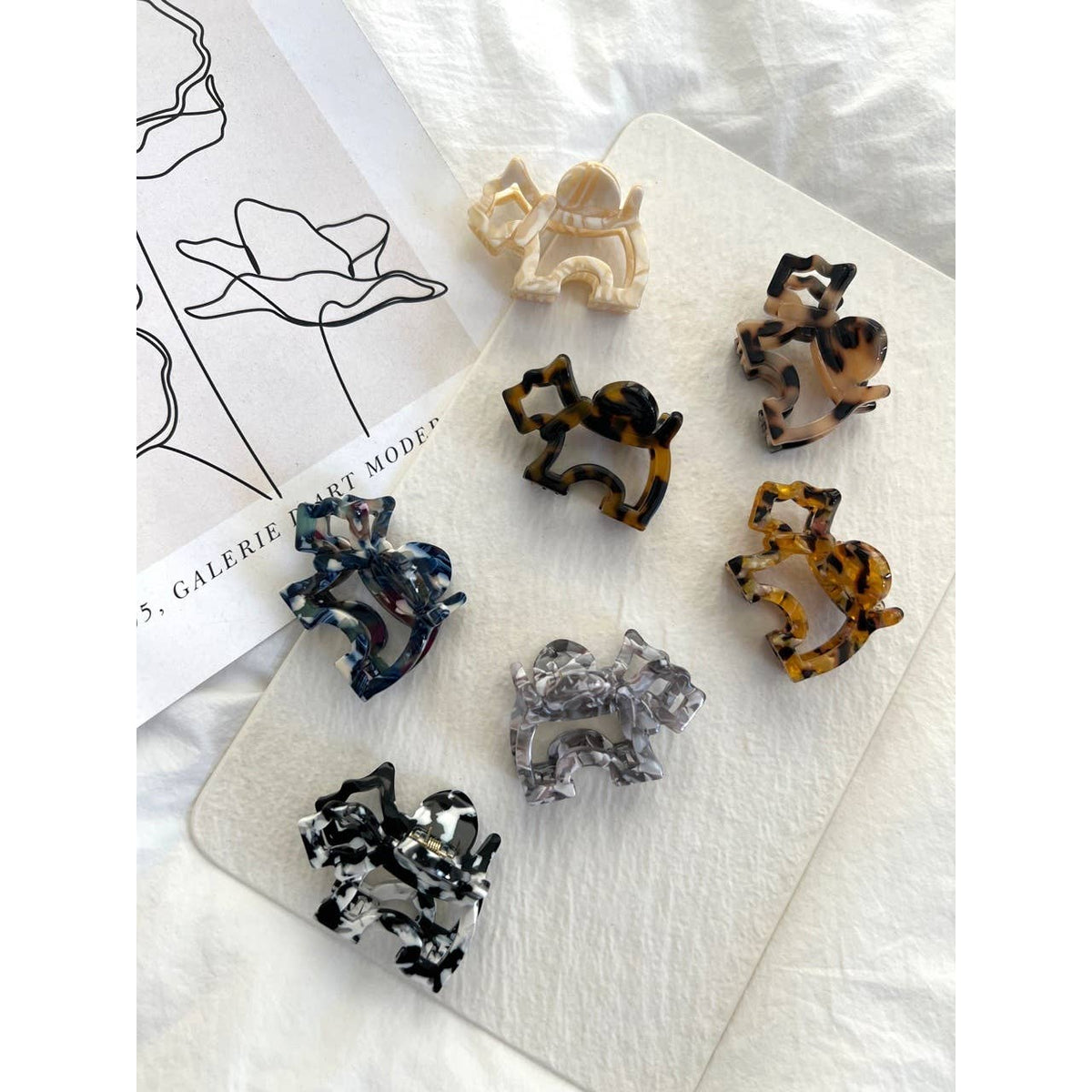 Acetate Dog Shaped Hair Clip - COVIA: TORT / ONE SIZE
