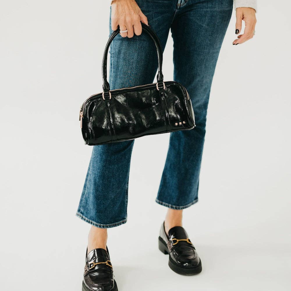 Arlys Barrel Shoulder Bag: Black