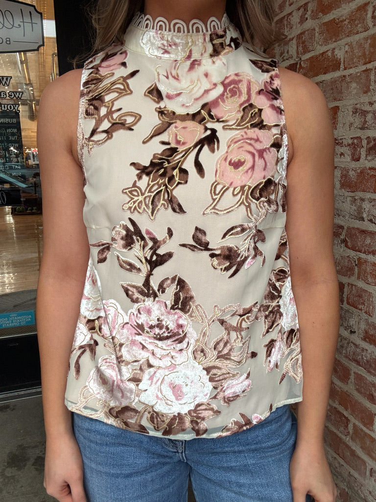 Scallop Tape Multi Texture Sleeveless Top