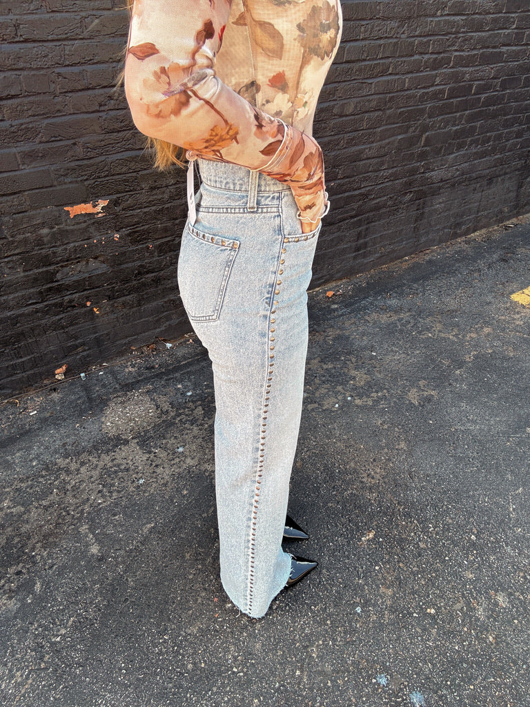 Daze Far Out High Rise Wide in Let's Dance Jean