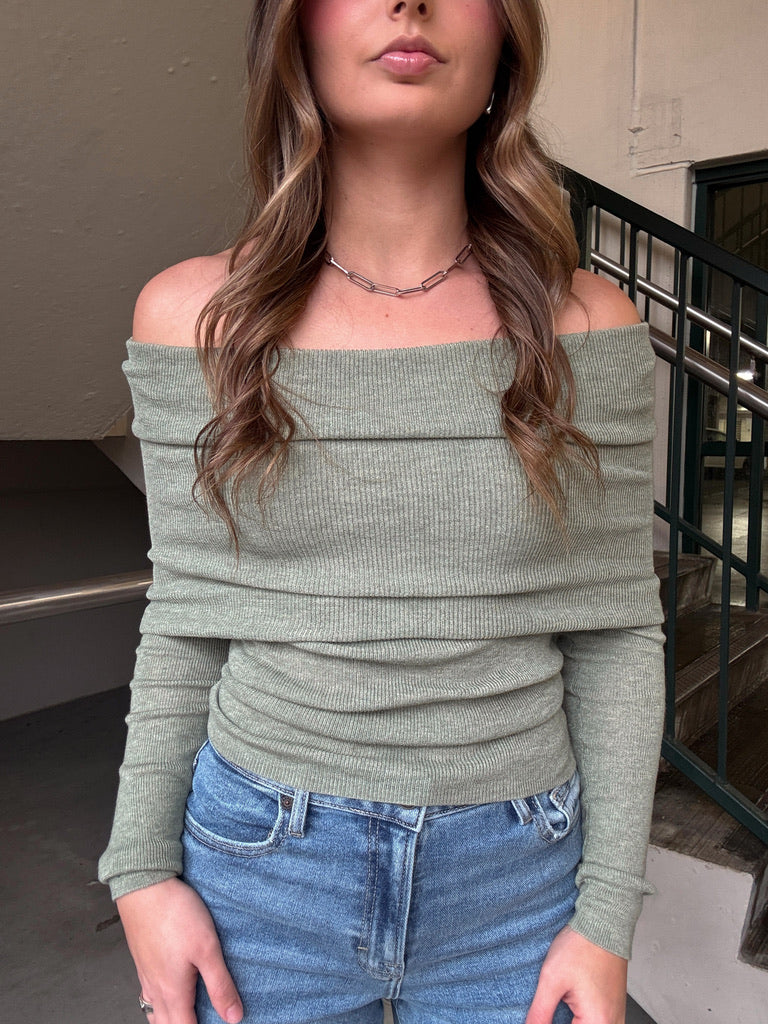 Crossover OTS Sweater - Olive
