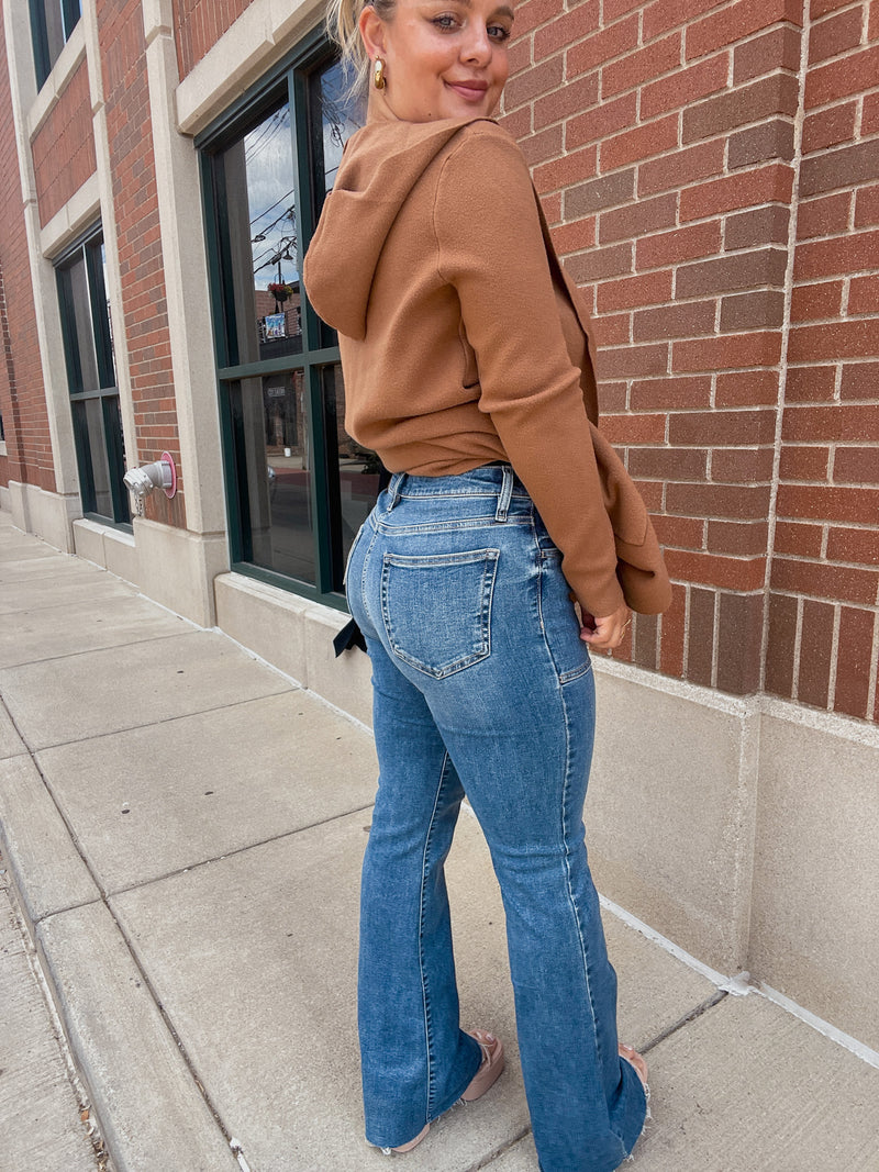HIDDEN High Rise Flare With Exposed Pockets