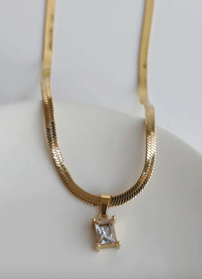 The Diamond Necklace - White