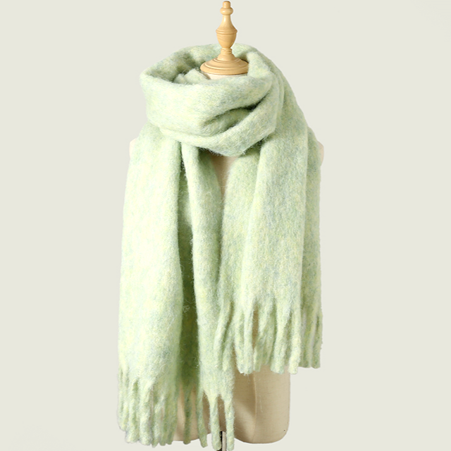 Alpin Snow Scarf: Butter