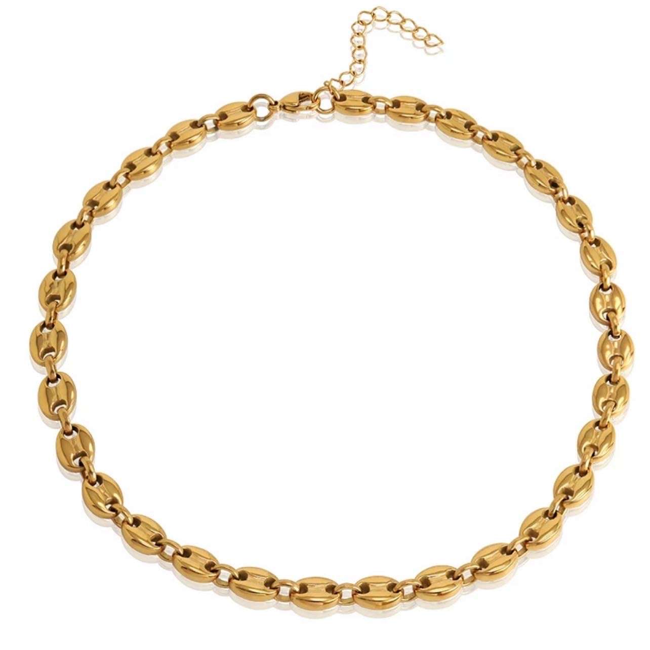 Thick Gold Shell Necklace