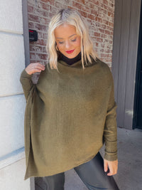 Basic Triangle Poncho W/ Sleeves - Olive